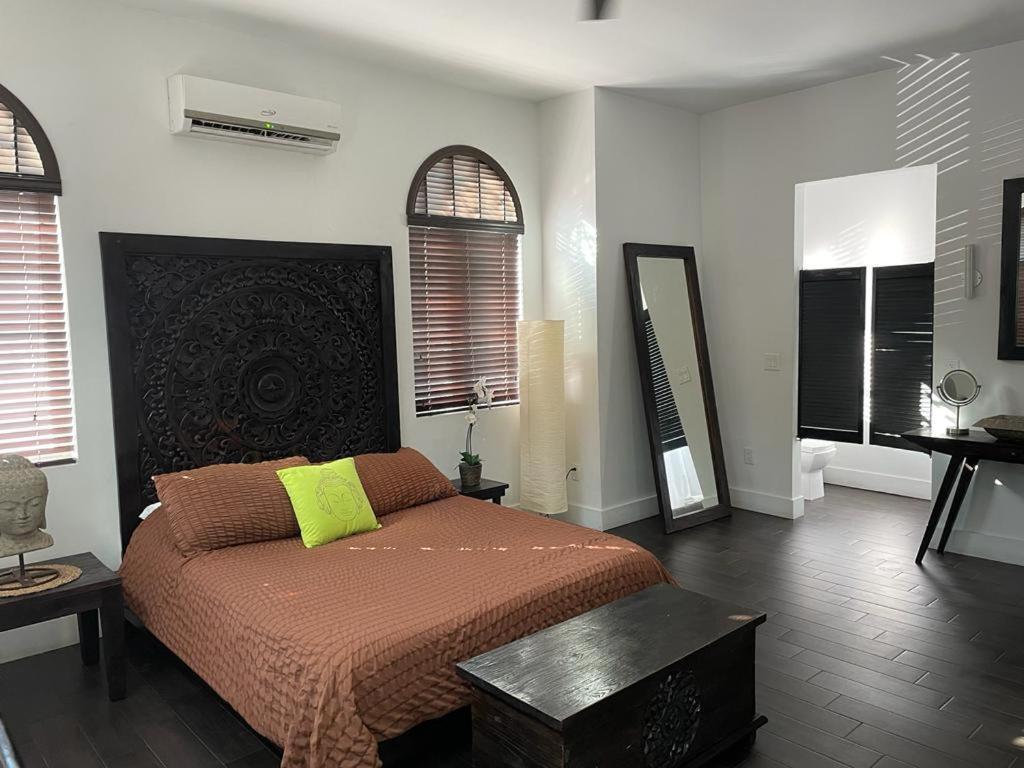 Apartment Vive Zen Queen Room